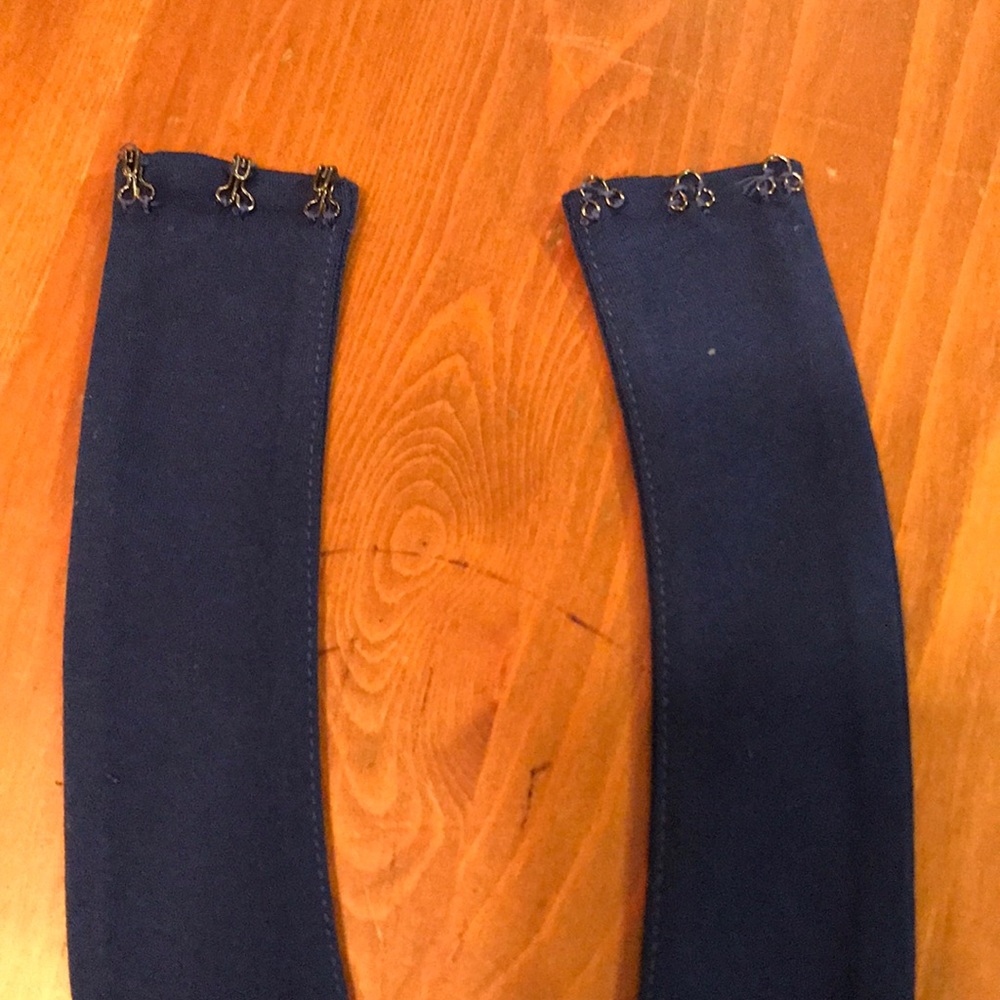 Express Navy Knit Halter SZ: Small - Picture 4 of 6